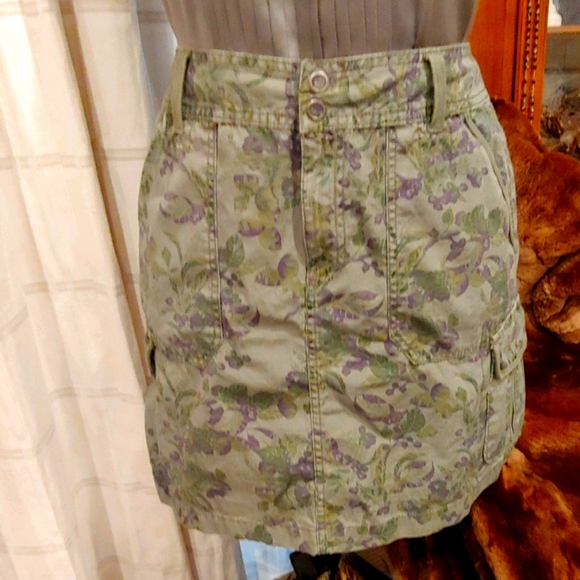 Eddie Bauer Dresses & Skirts - Super Cute. Eddie Bauer Skirt Size8
